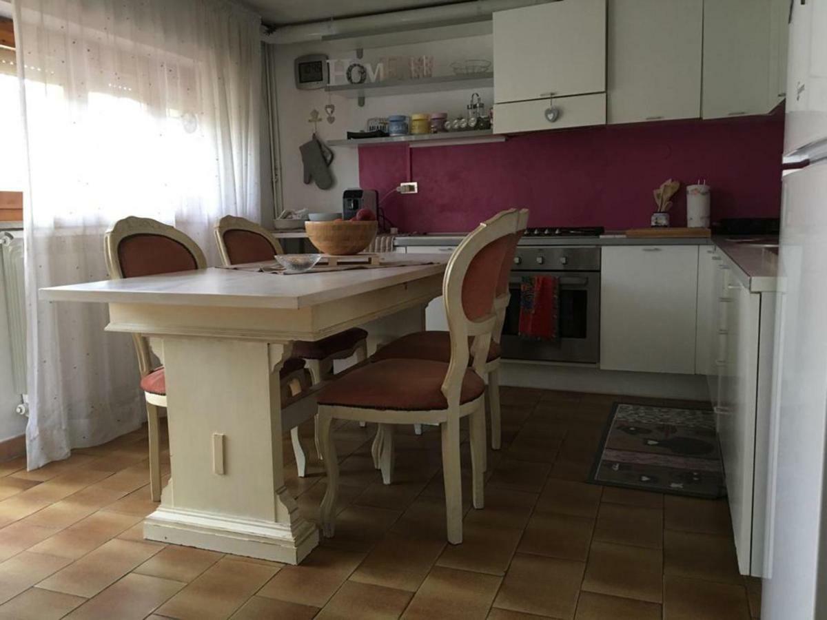 A Pochi Passi Dal Mare Hotel Torre del Lago Puccini Eksteriør billede